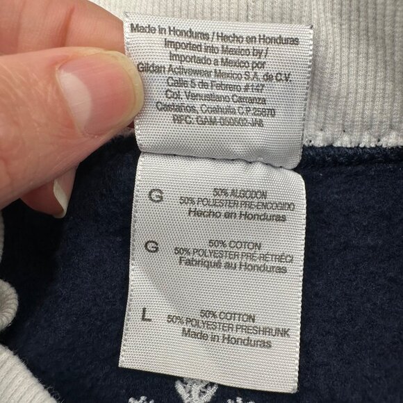 Vintage Christmas Sweatshirt Embroidered Snowman Navy Blue Size Large Retro - Picture 7 of 8